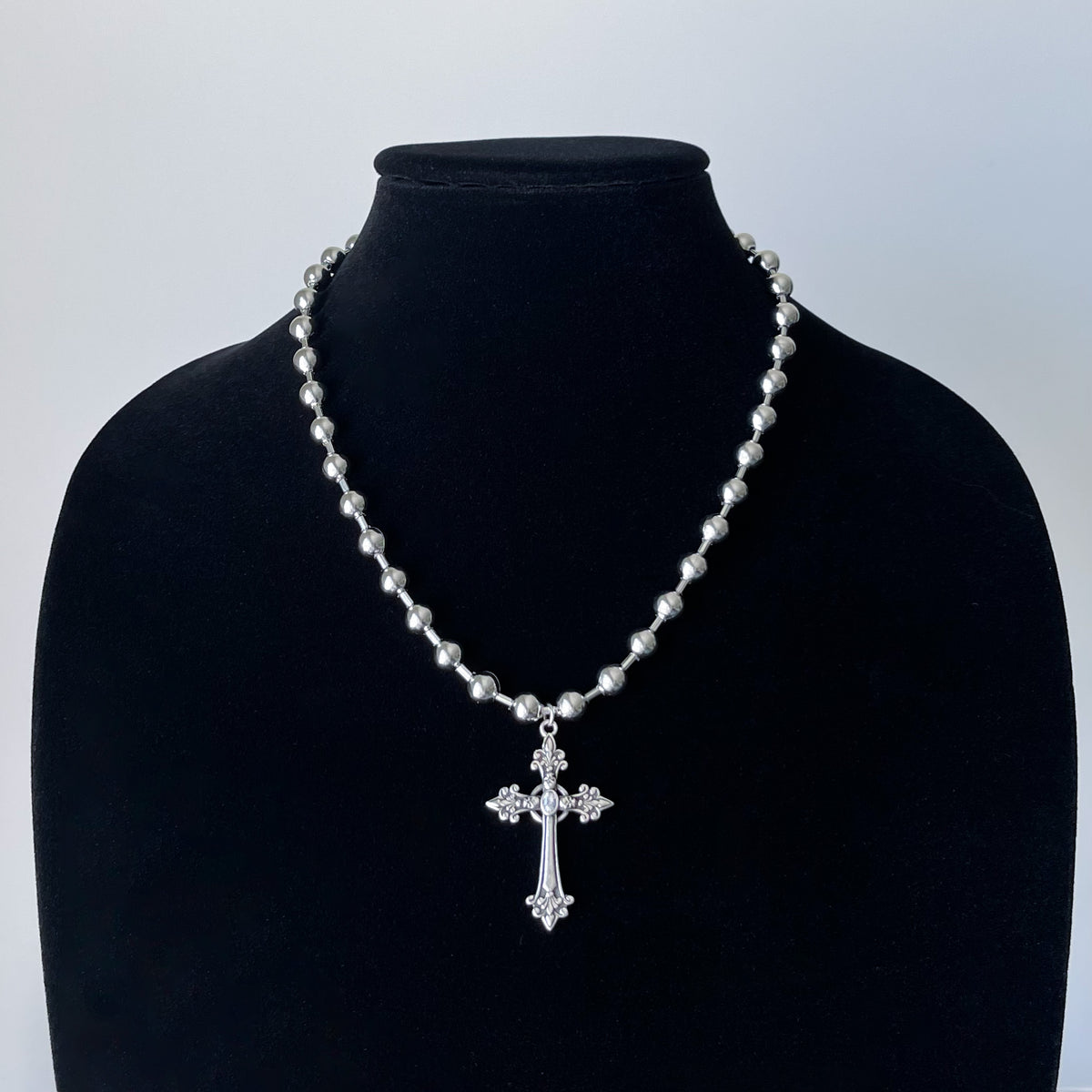 SKULL CROSS BALL CHAIN – COLD SHOULDER LA