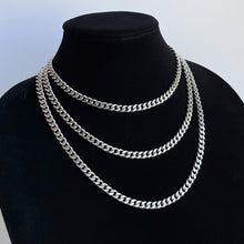 Load image into Gallery viewer, MINI CUBAN LINK NECKLACE