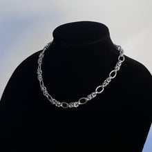 Load image into Gallery viewer, WOVEN OVAL MIX LINK CHAIN