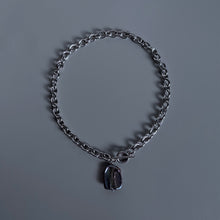 Load image into Gallery viewer, SQUARE PEARL TOGGLE NECKLACE