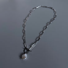Load image into Gallery viewer, MINI PEARL TOGGLE NECKLACE