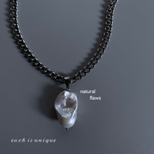Load image into Gallery viewer, XL BAROQUE PEARL CUBAN NECKLACE