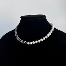 Load image into Gallery viewer, FRESHWATER PEARL CHAIN