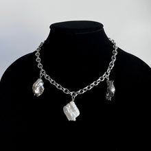 Load image into Gallery viewer, TRIFECTA PEARL CHAIN