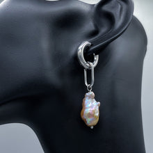 Load image into Gallery viewer, IRIDESCENT BAROQUE PEARL EARRING