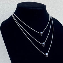 Load image into Gallery viewer, MINI SKULL CHAIN