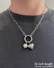 Load image into Gallery viewer, CHARM CLASP CHAIN NECKLACE