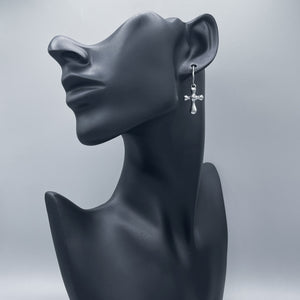MINI BLOB CROSS HOOPS