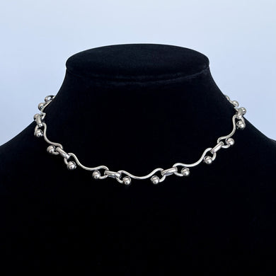 MOLTEN CHAIN