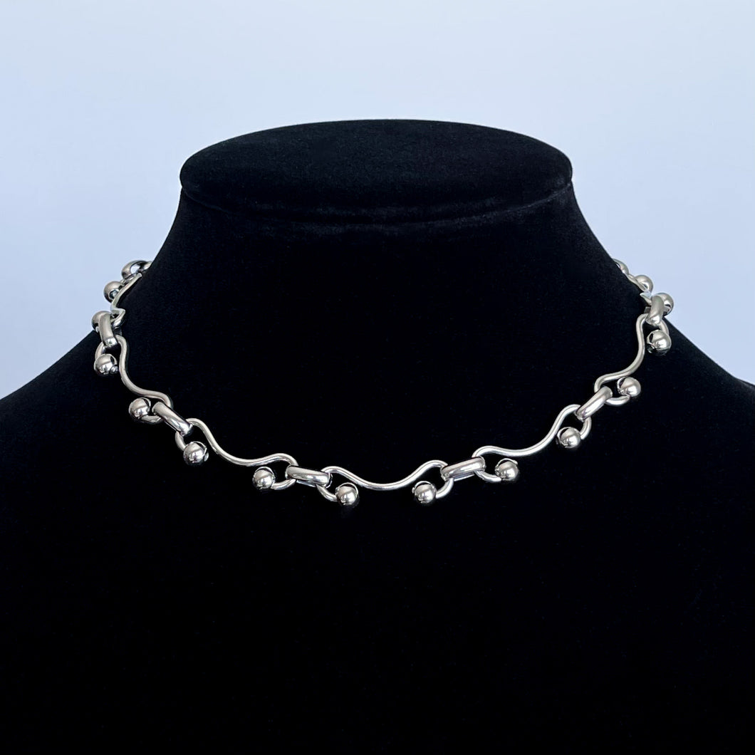 MOLTEN CHAIN