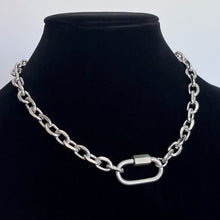 Load image into Gallery viewer, OVERSIZED CARABINER NECKLACE