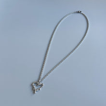 Load image into Gallery viewer, DRIPPY HEART NECKLACE
