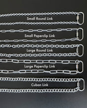 Load image into Gallery viewer, CARABINER CHAIN NECKLACE