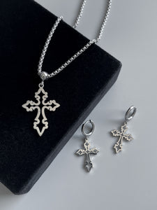 MINI GOTHIC CROSS HOOPS