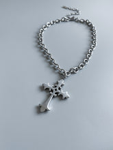Load image into Gallery viewer, XL FLEUR CROSS PENDANT NECKLACE