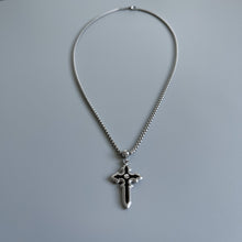 Load image into Gallery viewer, BLACK GOTHIC CROSS NECKLACE