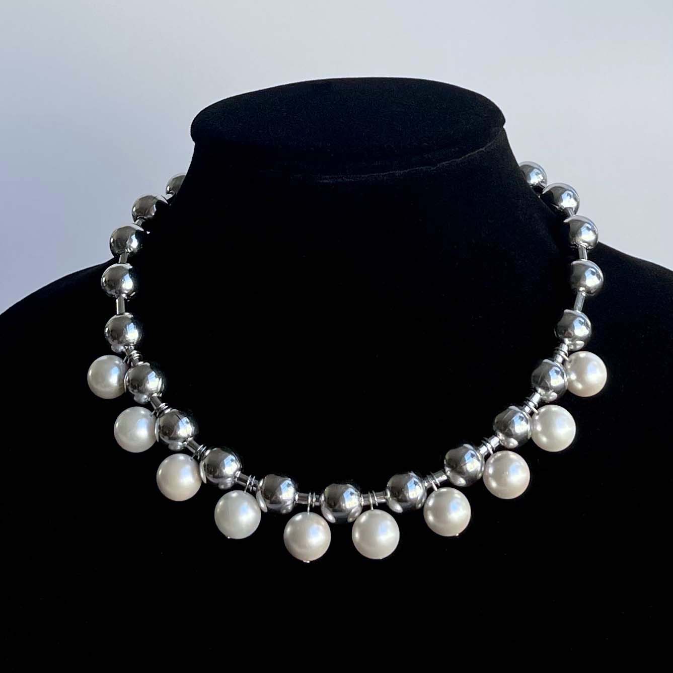 Chanel Authentic Large Pearl & Black Enamel CC Logo Extra Long 44” Necklace  1980 | eBay