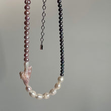 Load image into Gallery viewer, AURA PEARL NECKLACE