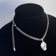 Load image into Gallery viewer, XL BAROQUE PEARL CUBAN NECKLACE
