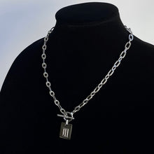 Load image into Gallery viewer, TOGGLE LETTER PENDANT NECKLACE
