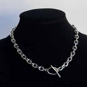 OVERSIZED TOGGLE LINK CHAIN