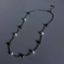 Load image into Gallery viewer, PEARL BEADED CHAIN LINK NECKLACE