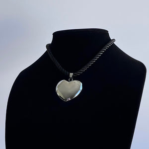 XL PUFFED HEART ROPE NECKLACE