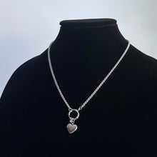 Load image into Gallery viewer, MINI PUFFED HEART CHAIN NECKLACE