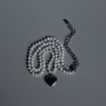 Load image into Gallery viewer, MINI PUFFED HEART PEARL NECKLACE