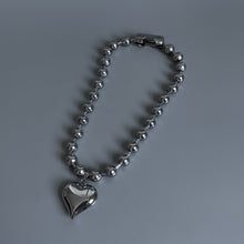 Load image into Gallery viewer, OVERSIZED BLOB HEART NECKLACE