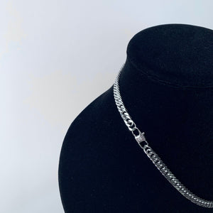 DOUBLE CURB LINK NECKLACE